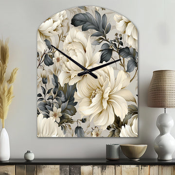 Urban Victorian Splendor Victorian Pattern - Asymmetric Metal Wall Clock